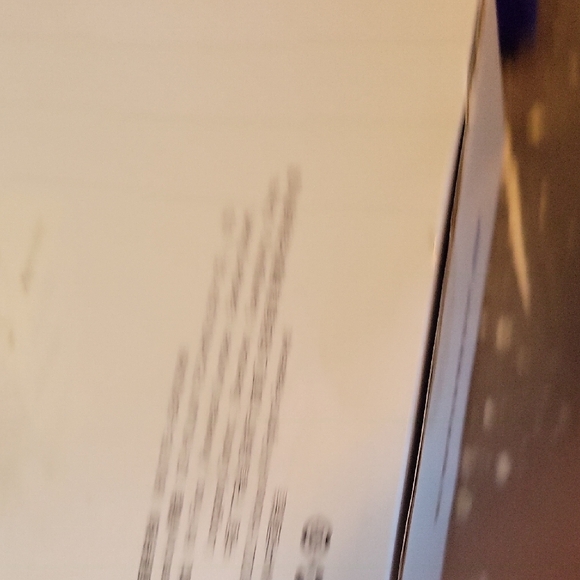 VR Device Display Stand with LED Lamp - Picture 3 of 4